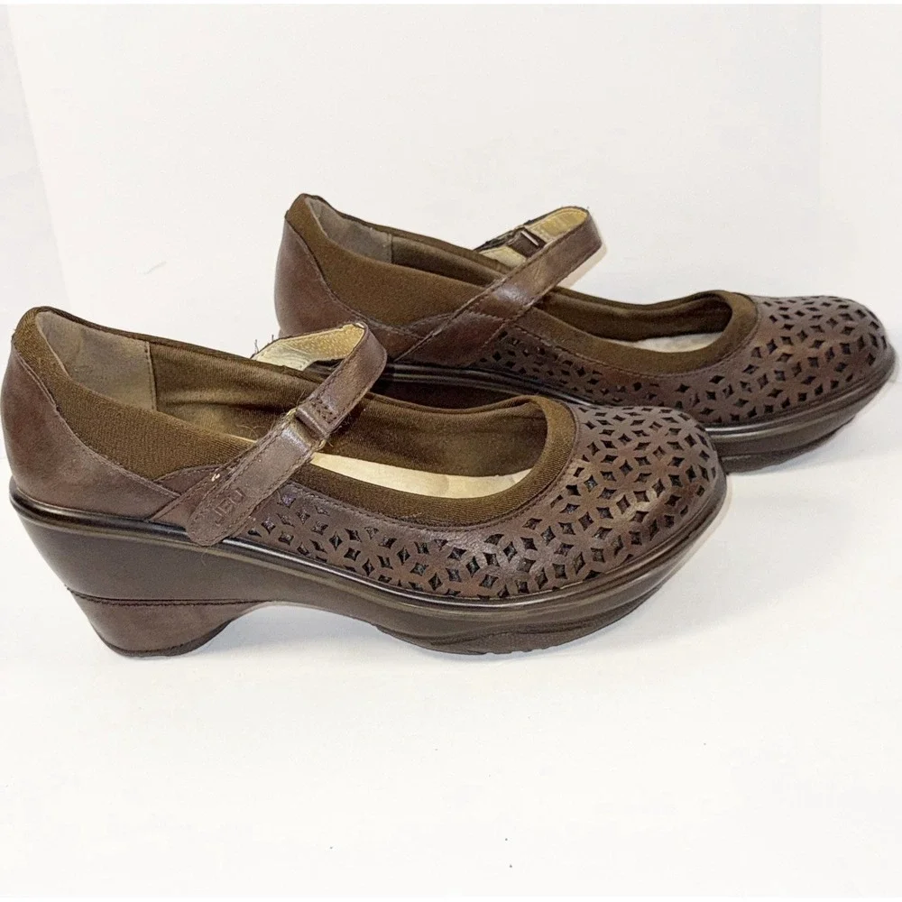 JBU By Jambu Alicante Mary Jane Wedge Heel Clog Buckle Memory Foam Y2K Brown 9M - Picture 16 of 16